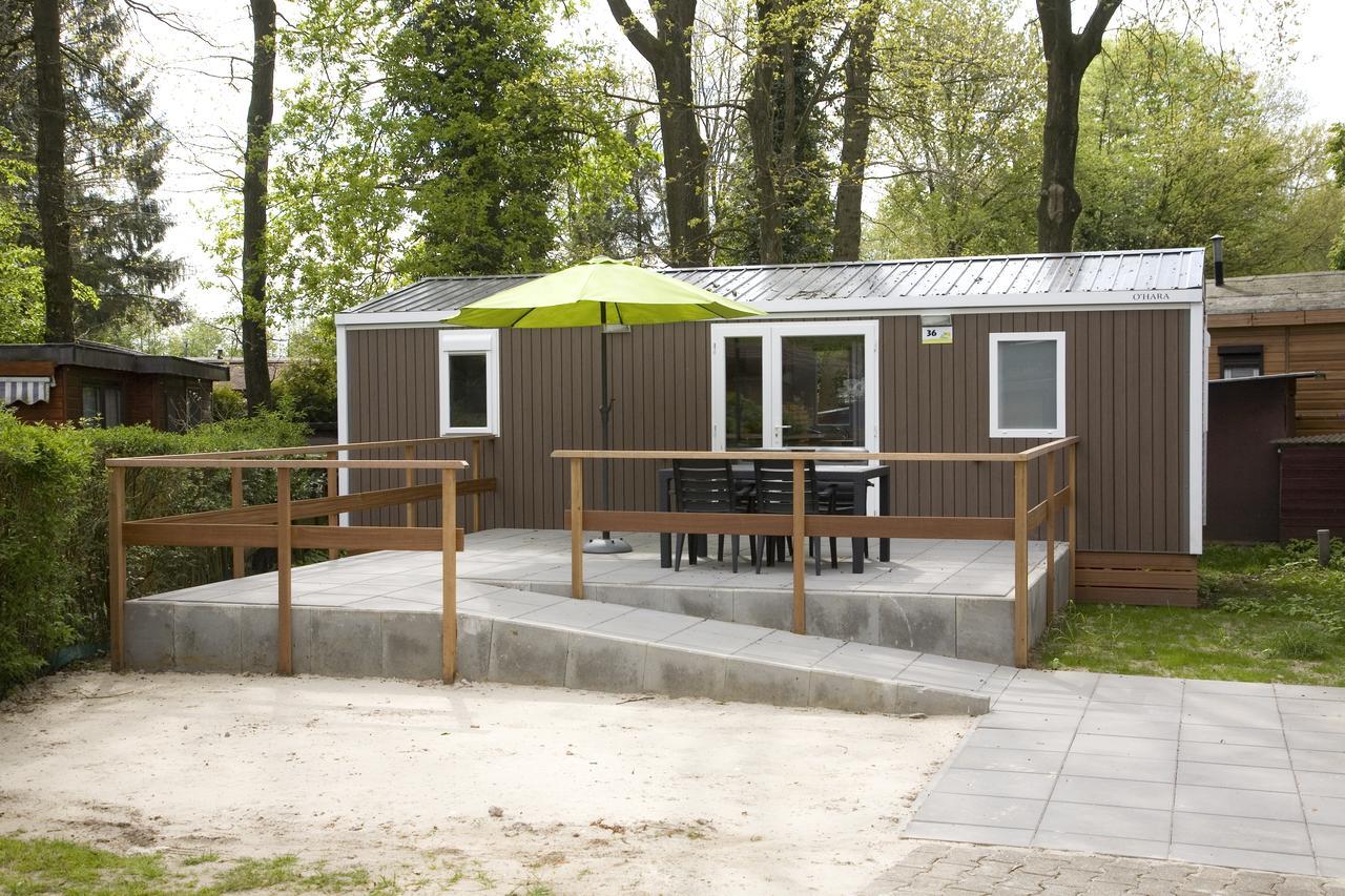 Camping Het Wieskamp Henxel الغرفة الصورة